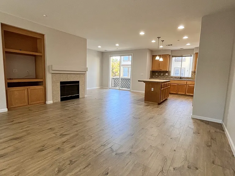 2364 Millstream Ln — Photo 13
