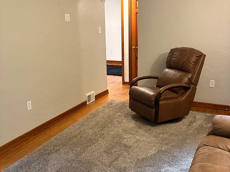 118 Elizabeth Ln — Photo 17