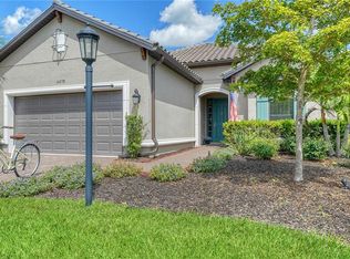 10238 Morning Mist Ln, Sarasota, FL 34241