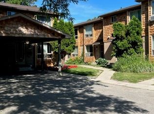 305 Briarhill, London, ON N5Y 4V7