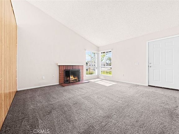 5th image of 3151 Neptune Dr
