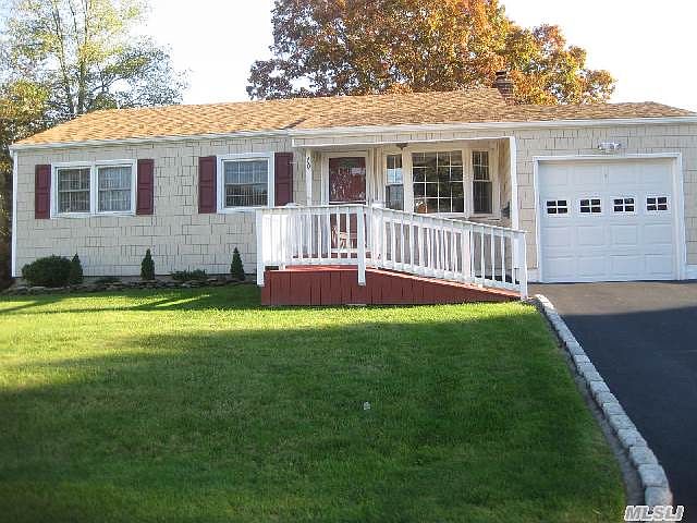 1st image of 60 Dollard Dr