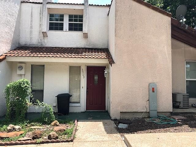 1st image of 3909 Village Dr