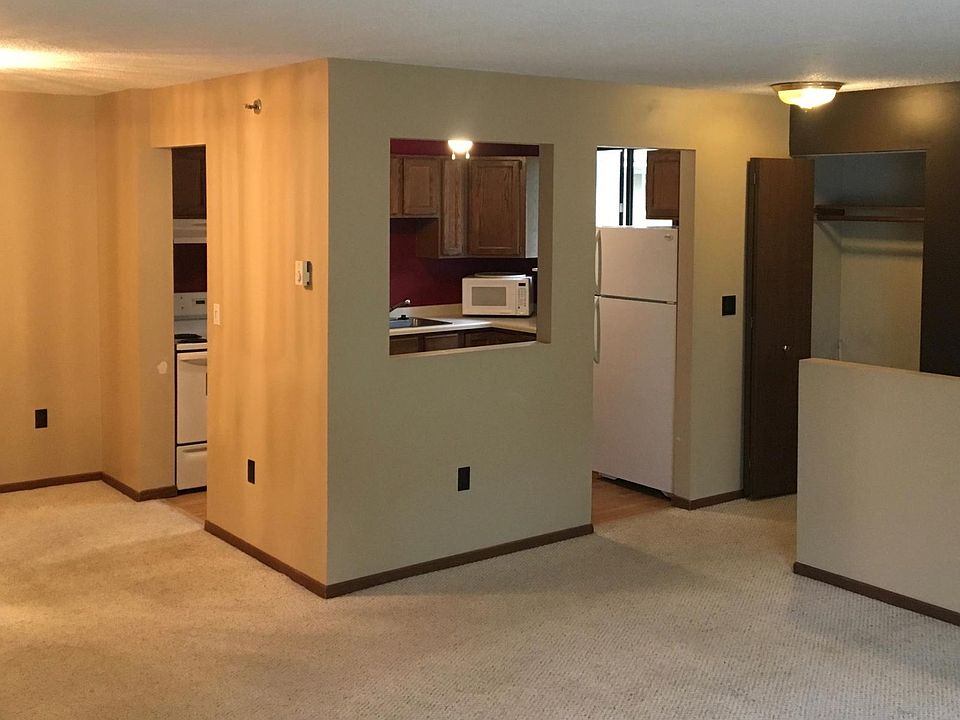 1st image of 6505 Emerson Ave S Unit 1