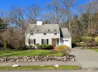 7 Madison Rd, Wellesley, MA 02481