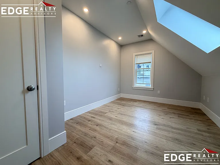 124 Kenrick St #5A — Photo 11