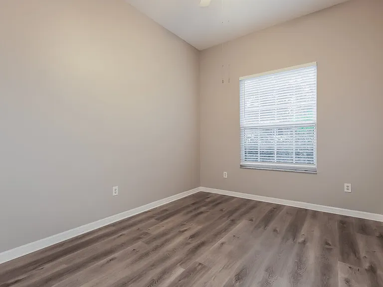 907 Pyrite Ct — Photo 15