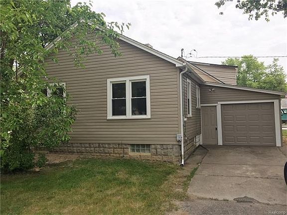 2nd image of 4489 Louella Ave