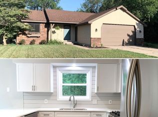 7147 Olde Farm Dr, Jenison, MI 49428