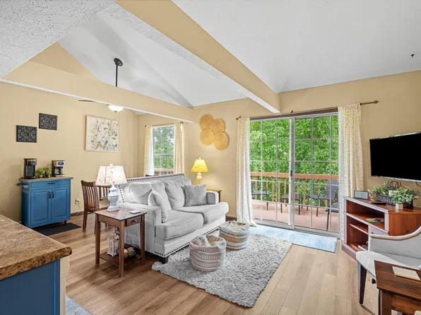 6 Memory Lane Apt 8, Branson, MO 65616