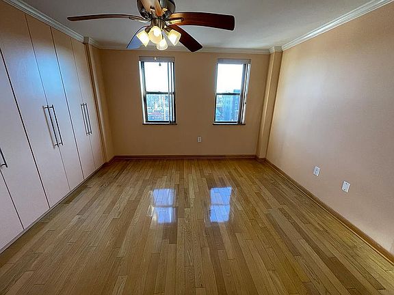 5th image of 235 Ocean Pkwy APT 6B