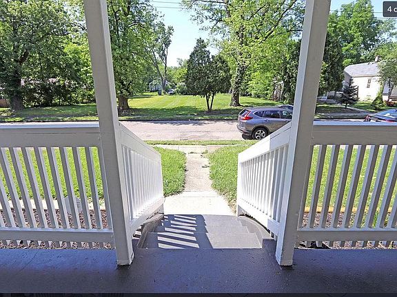 4th image of 1546 26th Ave