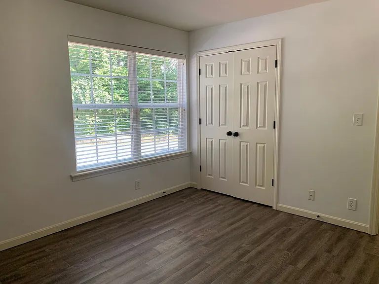 1038 Brent St #100 — Photo 8