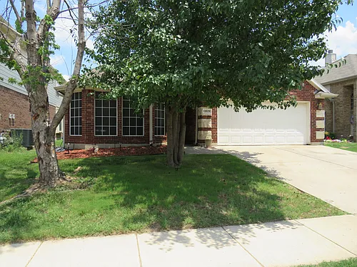11828 Vienna Apple Rd Photo 1