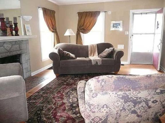 5th image of 6103 N Kingsley Dr