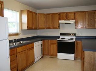 372 Erin Pl APT 101, Springdale, AR 72764