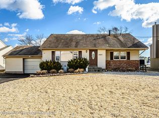 1887 Monitor Dr, Toms River, NJ 08753