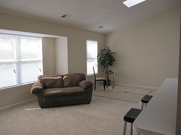 2nd image of 14203 Woolen Oak Ct #1031