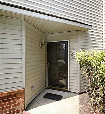 2nd image of 160 Spoon Ct