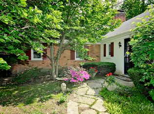 381 S Saint Marys Rd, Mettawa, IL 60048