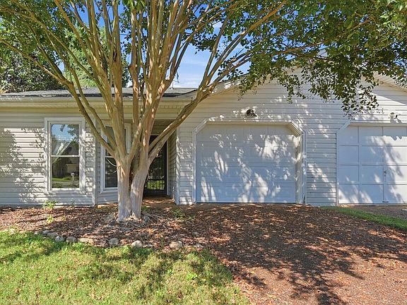 2nd image of 1251 Greenbrook Ln