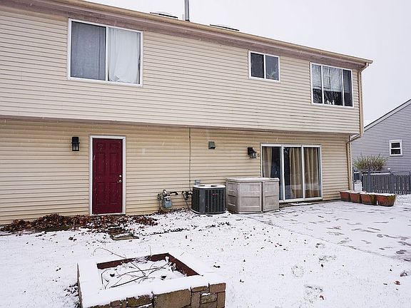4th image of 7295 Willow Creek Dr