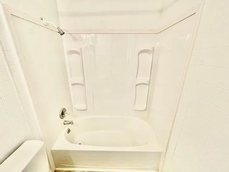 811 Dana Pl — Photo 17