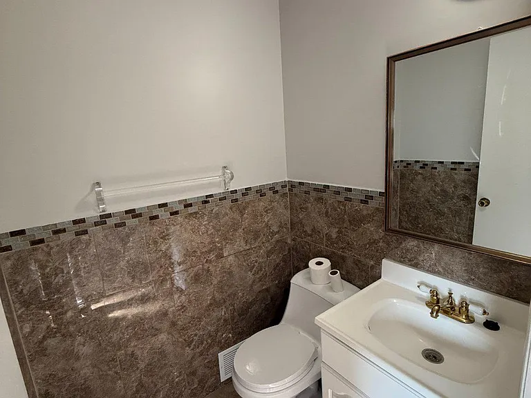 5137 Euston Ct — Photo 3