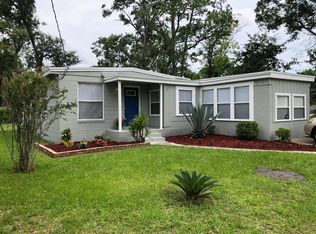 10426 Depaul Dr, Jacksonville, FL 32218