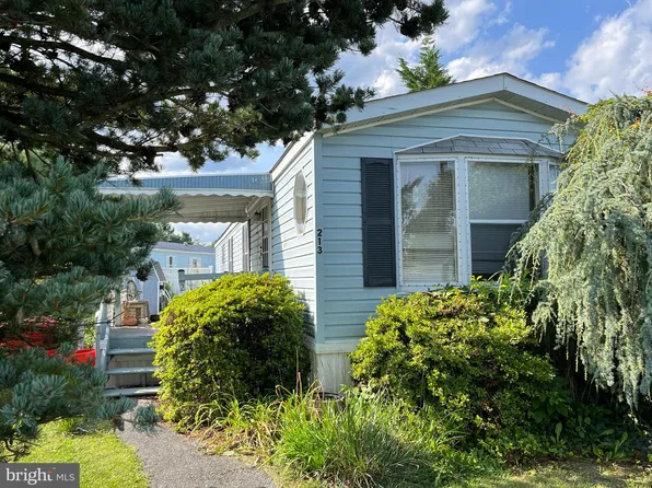 213 Knollwood Ln, Reading, PA 19606