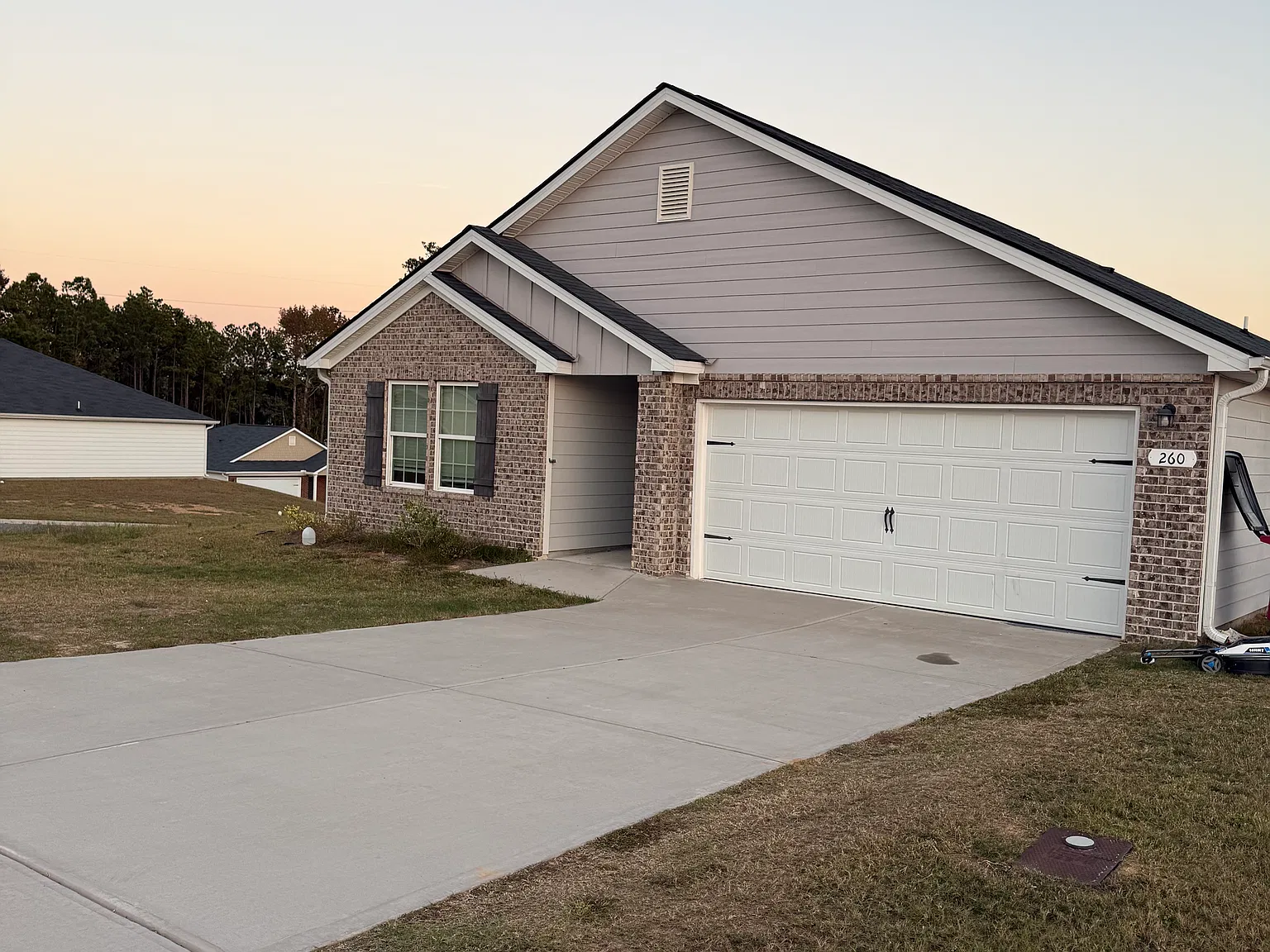 4 bed, 1776 sqft, $1,975 — Photo 3