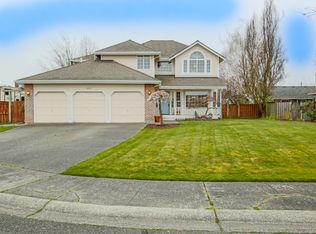 202 Summer Pl, Enumclaw, WA 98022