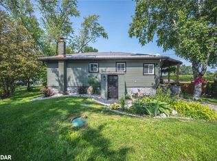 6394 Bluebird St, Ramara, ON L3V