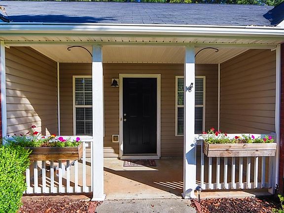 4th image of 1654 Alcovy Ridge Ct