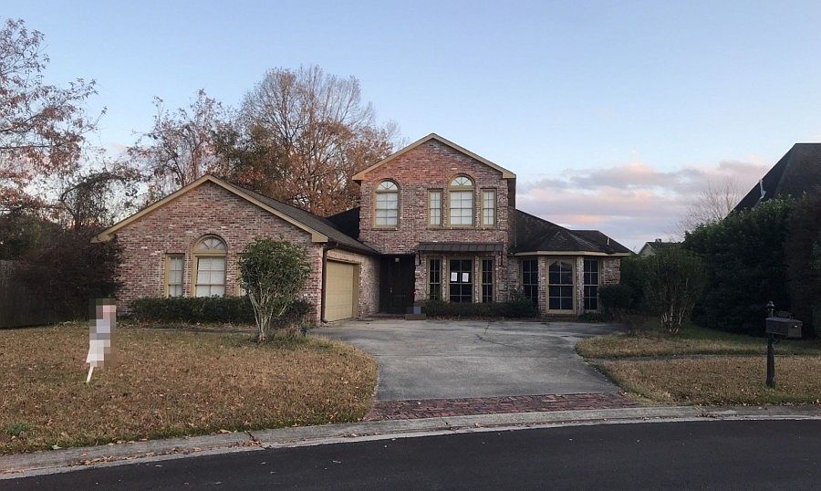 1st image of 36193 Beverly Hills Dr