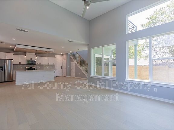 5th image of 1609 Greenwood Ave #A