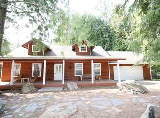 2063 Peninsula Rd, Hope, ID 83836