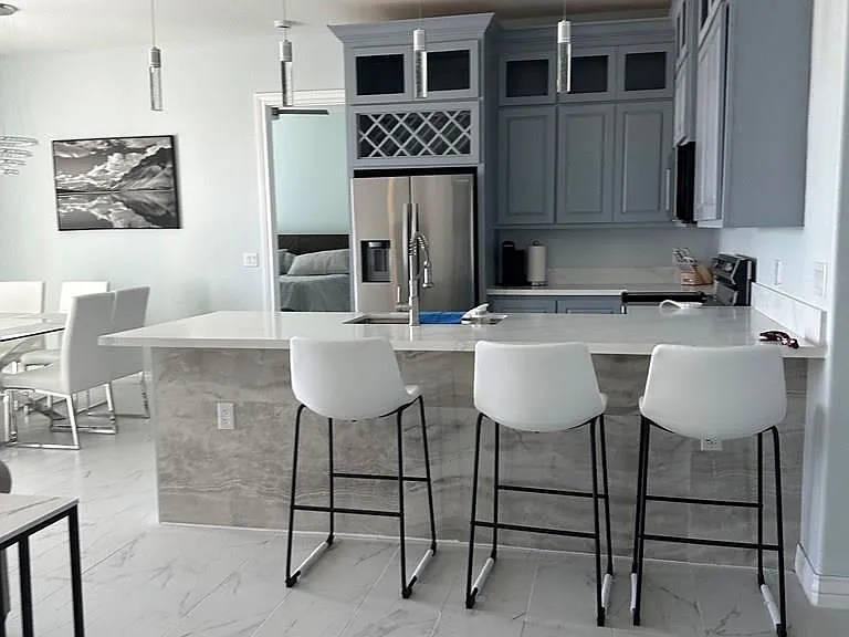 303 Shore Dr #2 — Photo 6