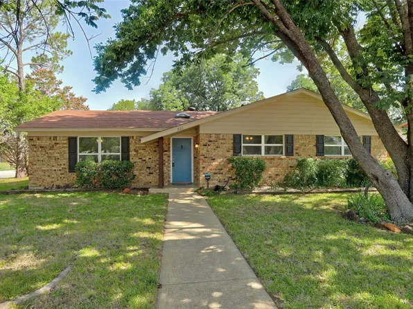 801 E Windsor Dr, Denton, TX 76209