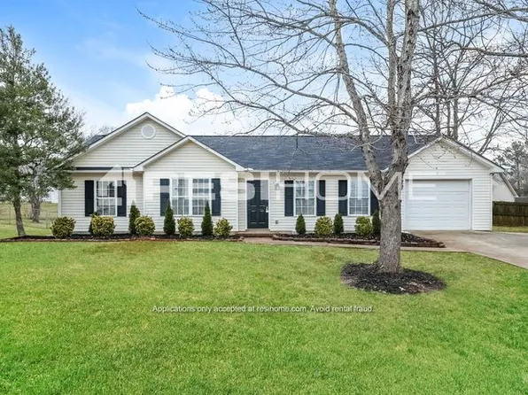 404 Cardoon Ct, Spartanburg, SC 29303