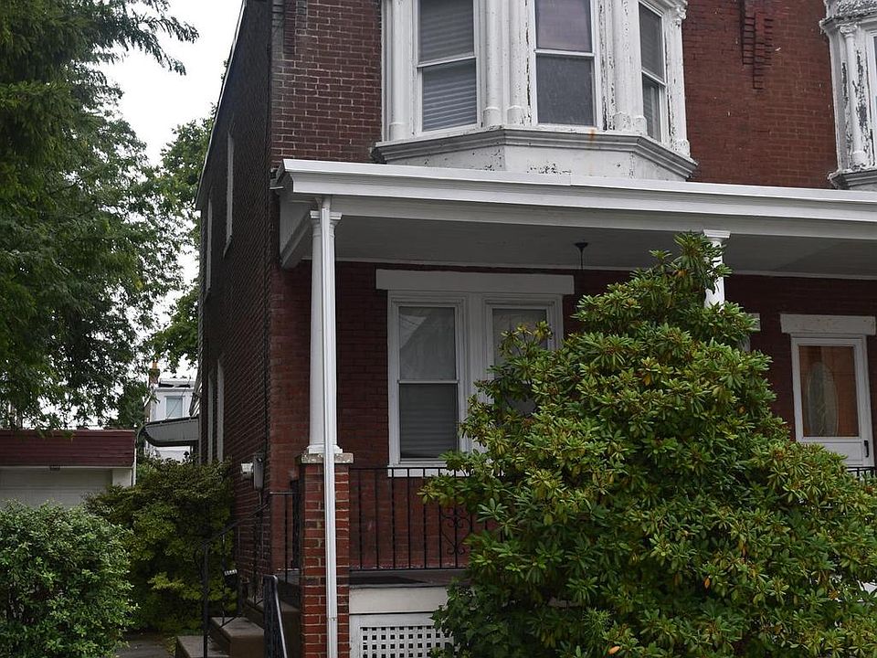 1st image of 525 Stanwood St