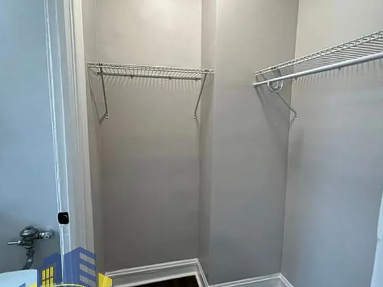 Ashland Pointe Apartments — Photo 5