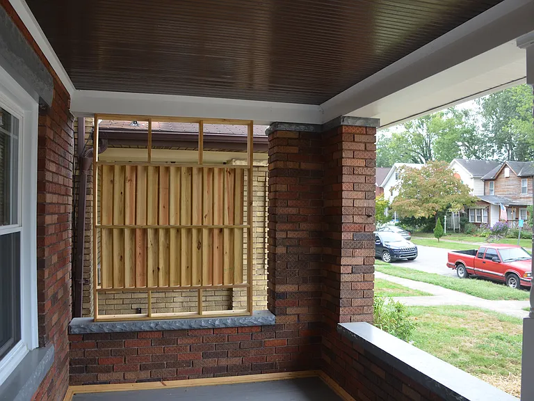 134 9th Ave W — Photo 28