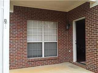 2nd image of 1147 Castlemaine Dr