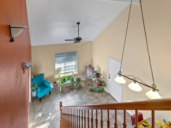 682 W 1870 N #11, Orem, UT 84057