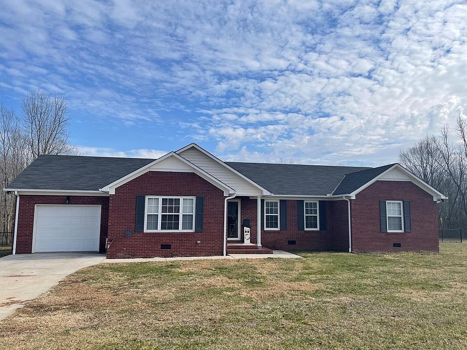 1st image of 237 W Wood Dr