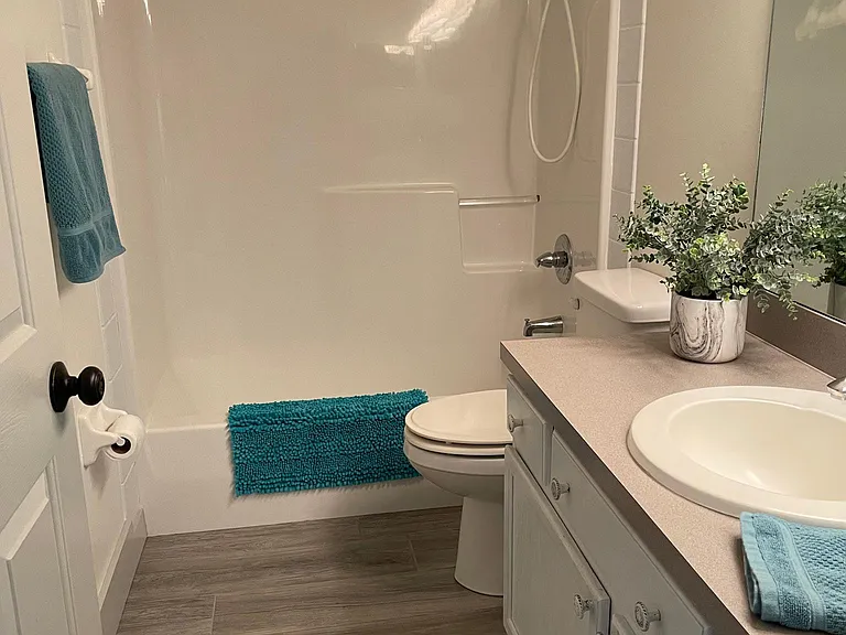 465 Island View Cir — Photo 33