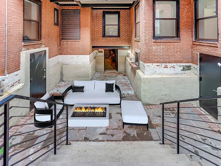 643-645 North 15th Street — Photo 16
