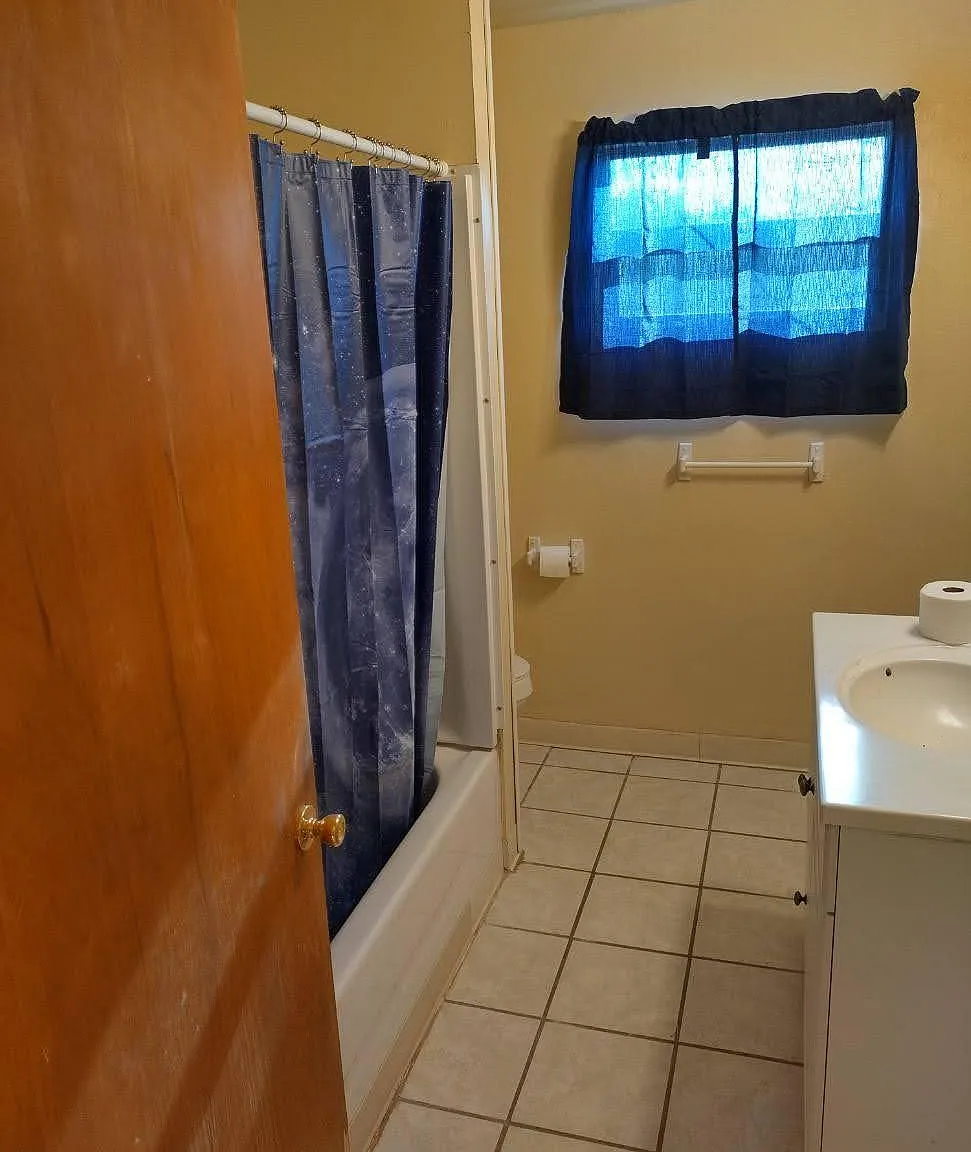 3 bed, 1454 sqft, $1,500 — Photo 2