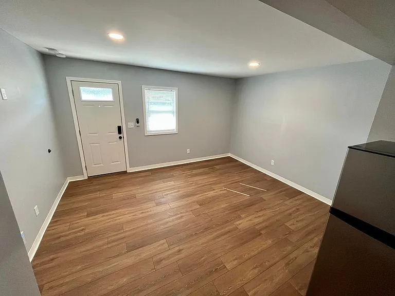 1250 S Dixie St — Photo 38
